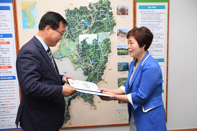 통합관제센터관제요원군수표창수여(3).JPG