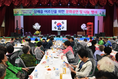 삼례어르신삼계탕나눔행사(76).JPG