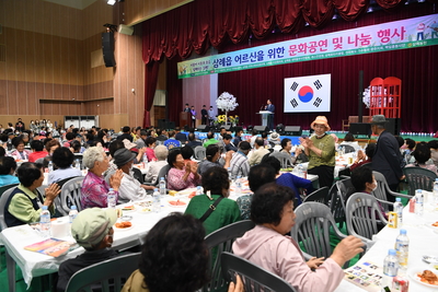 삼례어르신삼계탕나눔행사(78).JPG