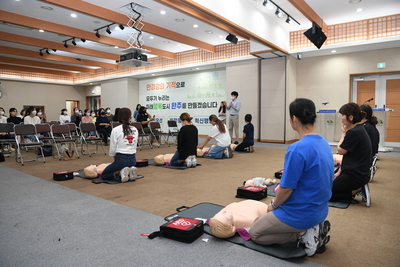 보육교직원심폐소생술교육(14).JPG