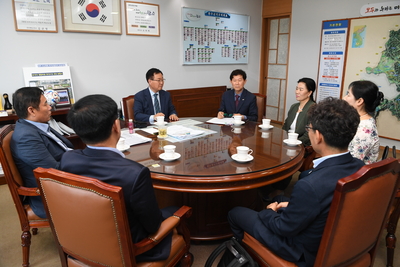 중소기업중앙회·중소기업사랑나눔재단성금전달식(4).JPG
