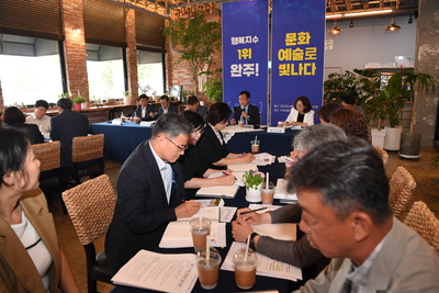 실마리카페간부회의(14).JPG