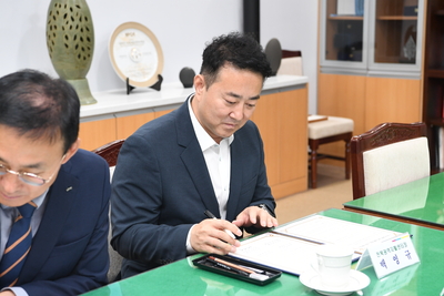 한국식품연구원창업자활카페업무협약(4).JPG