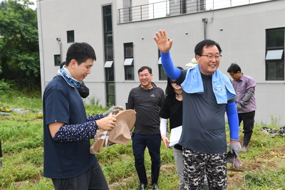 체류형농업창업센터감사수확나눔행사(4).JPG