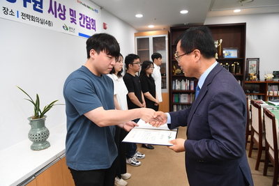 민원처리기간단축마일리지우수공무원포상(15).JPG