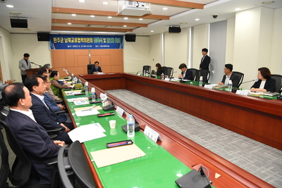 남북교류위원회위촉식(7).JPG