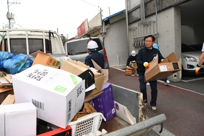 환경미화원과함께하는새벽거리청소(12).JPG