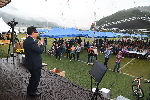 화산면민의날 노래자랑 시상 (6).JPG