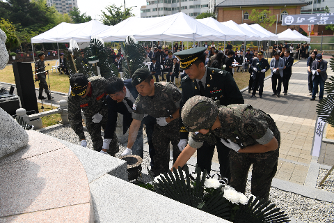 현충일추념식 (68).JPG