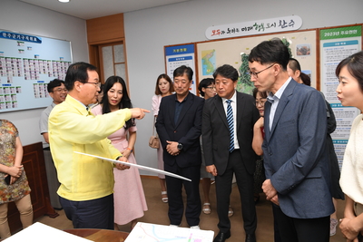 사회복지공동모금회지정기탁금차량후원(10).JPG