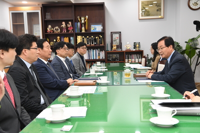 완주군-우석대학교한의약건강증진사업업무협약식(6).JPG