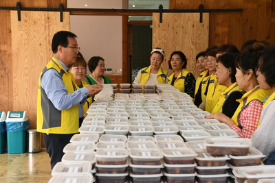 여성단체혐의회반찬나눔행사(5).JPG