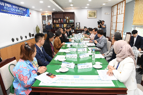 지방행정과정 개발도상국 공무원 완주군 방문 (3).JPG