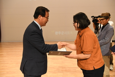 제24회사회복지의날기념식(35).JPG
