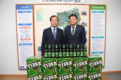 하이트진로맥주와푸축제홍보분전달식(1).JPG
