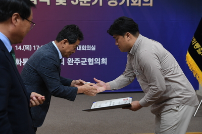 민주평통자문위원위촉식(46).JPG
