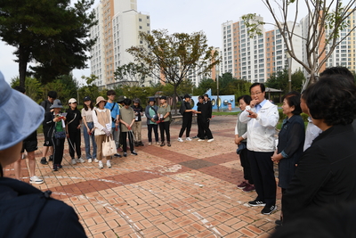전북혁신도시줍깅실천행사(14).JPG
