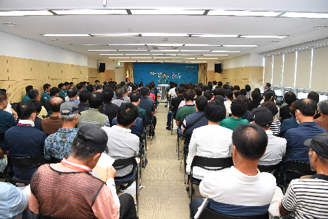 봉동읍 이장·부녀회장 연석회의 (15).JPG
