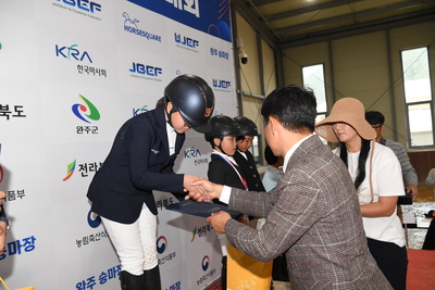 승마대회시상식(94).JPG