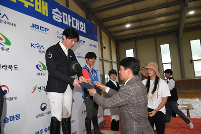 승마대회시상식(122).JPG