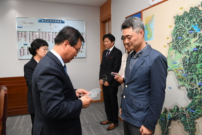 지방재정확충기여자감사패수여(8).JPG