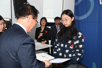 완주군인재육성재단개소식(24).JPG