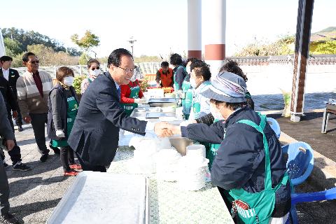 소양면 사랑의 밥차 행사 (4).JPG