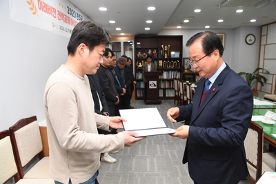 완주군미래비전전략과제아이디어공모전시상식(5).JPG