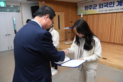 완주군계절근로자환영교육매칭행사(14).JPG