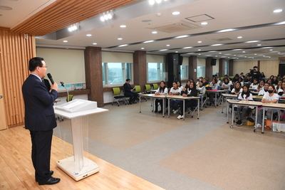완주군계절근로자환영교육매칭행사(22).JPG
