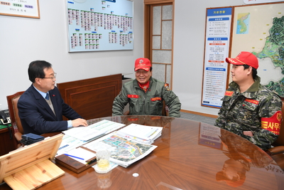 (사)해병대전우회완주군지회성금전달식(3).JPG