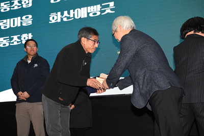 완주군소셜굿즈한마당(60).JPG