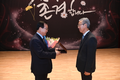 하반기퇴임식(27).JPG