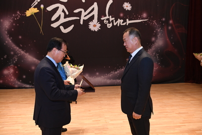 하반기퇴임식(37).JPG