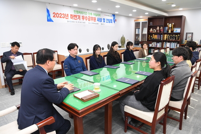 민원처리단축우수공무원표창장수여식(31).JPG