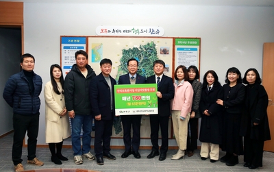 완주군공무직노동조합후원금전달식(1).JPG