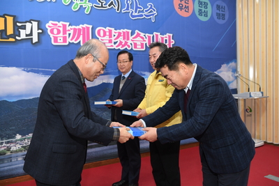 구이면지출판기념식(48).JPG