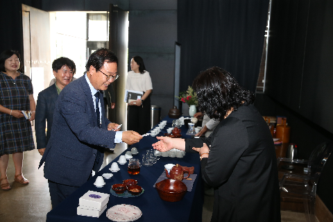 누에 작은미술관 특별기획전] (4).JPG