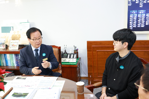 달팜귤팜 이웃돕기 후원물품 전달식 (13).JPG