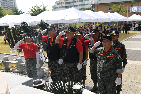 현충일추념식 (92).JPG