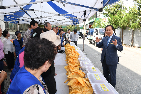 바르게살기운동 추석맞이 김치나눔행사 (15).JPG