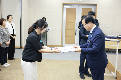 하반기 사령교부 6급이상 (65).JPG