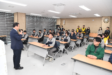 자원봉사센터 따뜻한 겨울나기 나눔 캠페인 (8).JPG