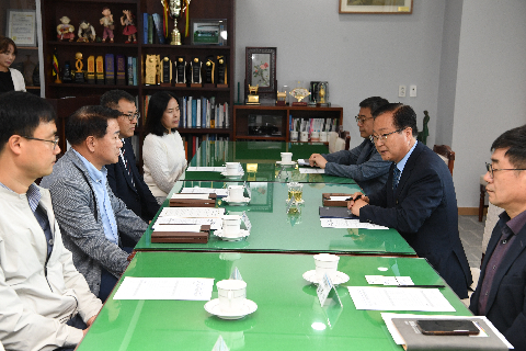 완주군-(주)KCC 지사협 업무협약 (2).JPG