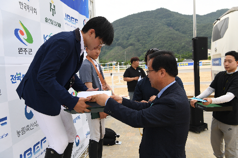 제3회 완주 군수배 승마대회 (26).JPG