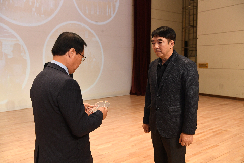 직원월례회 (68).JPG