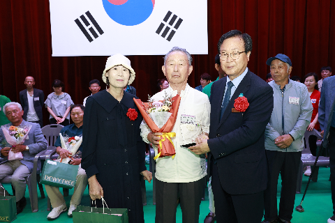 효도대상 시상 및 어르신 위안행사 (59).JPG