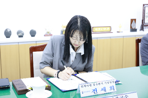 완주군-중소벤처기업청 업무 협약식 (8).JPG