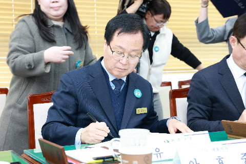 데이터센터 구축 관련 업무협약식 (31).JPG