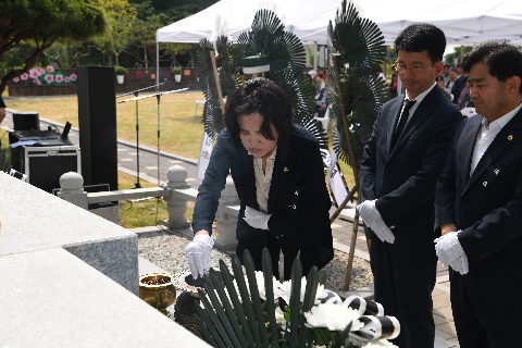 현충일추념식 (55).JPG
